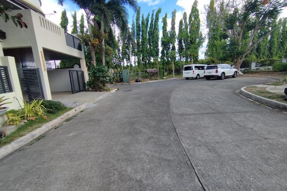 5 Bedroom House for Sale in Brentville International, Mampalasan, Biñan, Laguna – photo 5