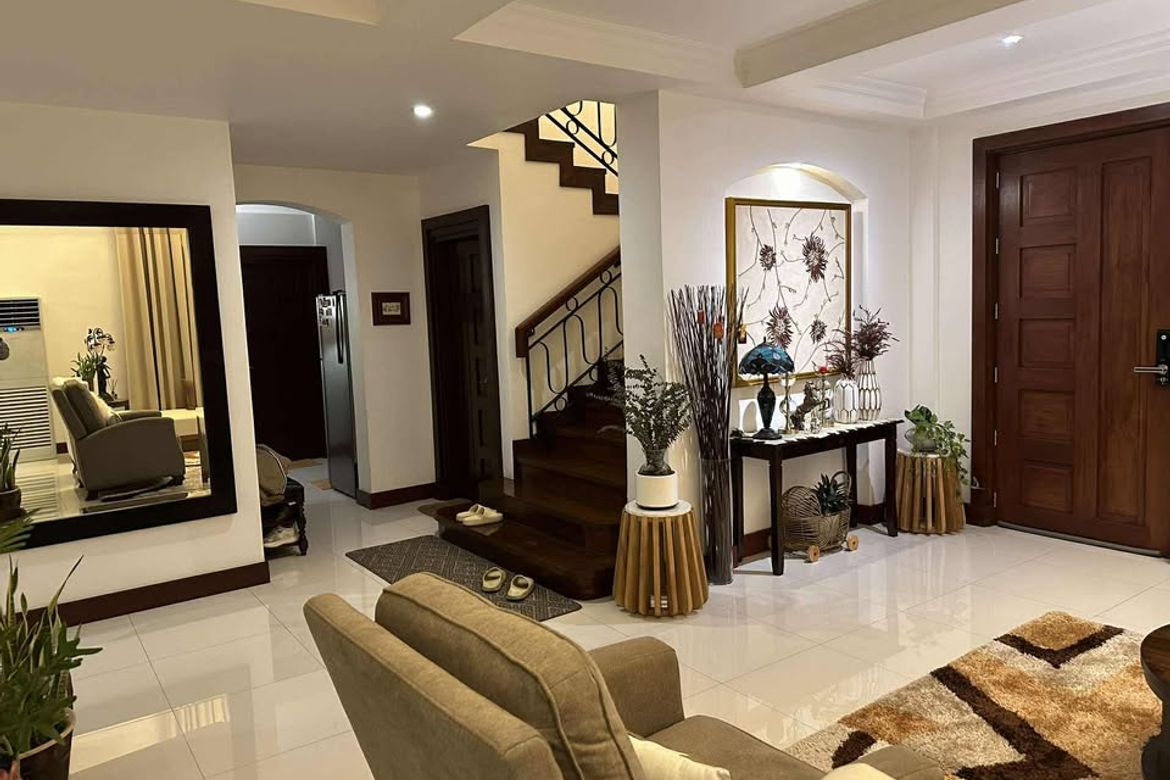 5 Bedroom House for Sale in Brentville International, Mampalasan, Biñan, Laguna – photo 2