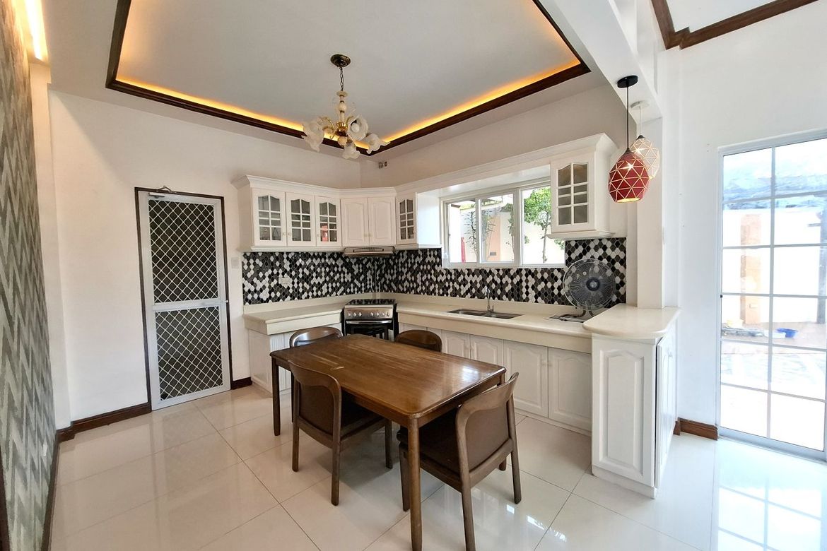 5 Bedroom House for Sale in Bulacao, Talisay, Cebu – photo 6