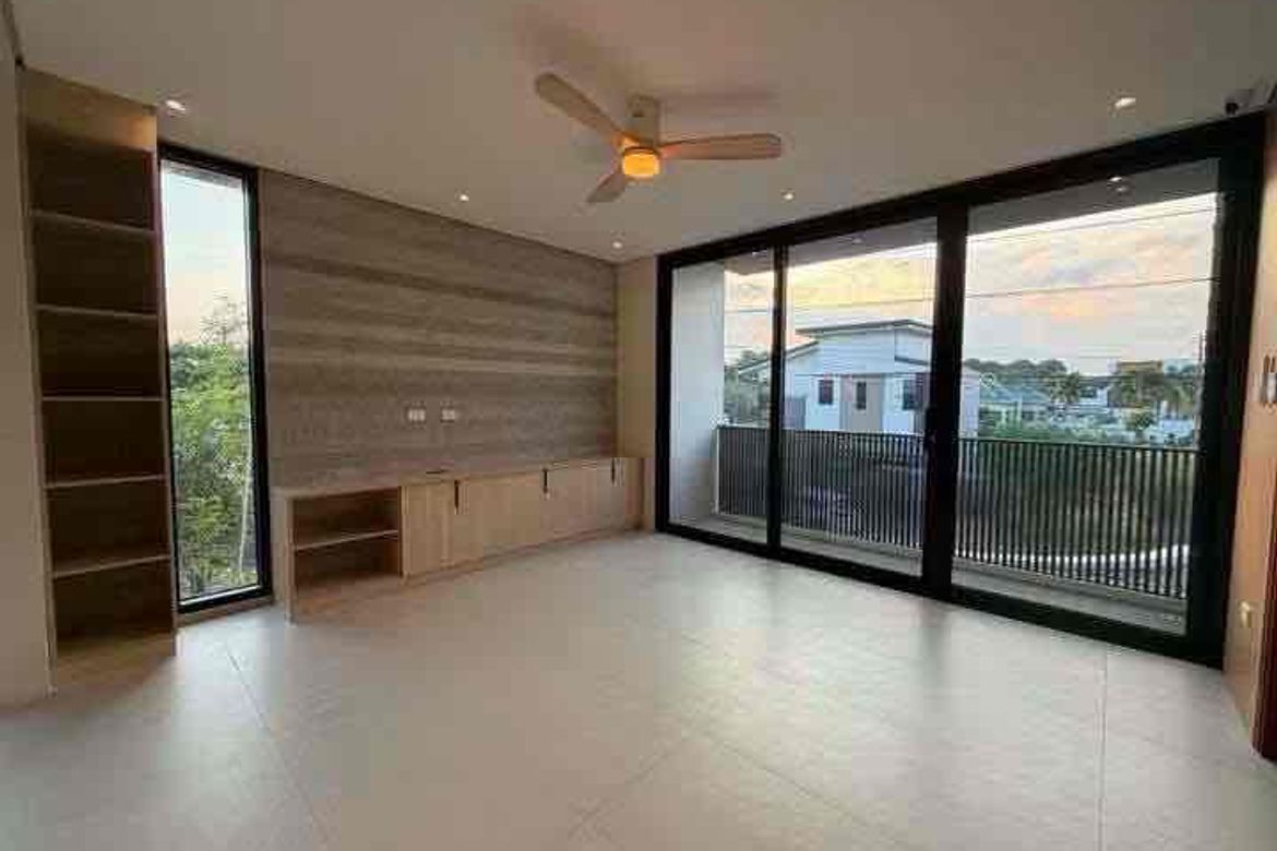 5 Bedroom House for Sale in Cabalantian, Bacolor, Pampanga – photo 8