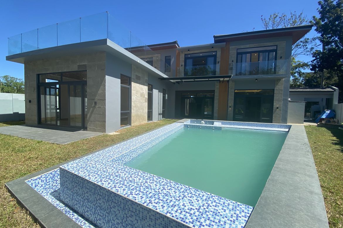 5 Bedroom House for Sale in Cabilang Baybay, Carmona, Cavite – photo 7