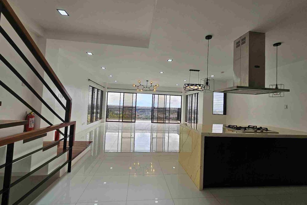 5 Bedroom House for Sale in Cadulawan, Talisay, Cebu – photo 5
