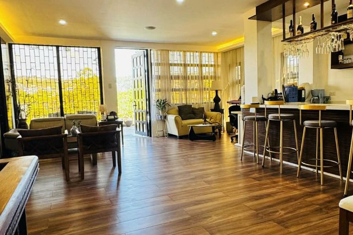 5 Bedroom House for Sale in Camp 7, Baguio, Benguet – photo 2