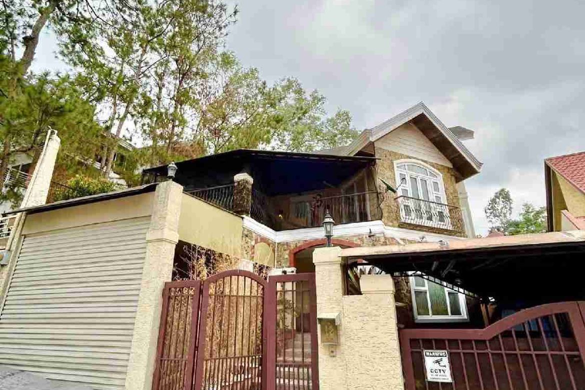 5 Bedroom House for Sale in Camp 7, Baguio, Benguet
