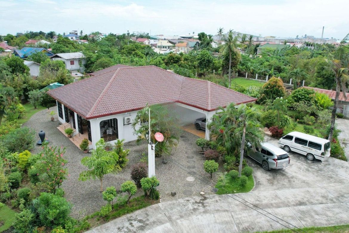 5 Bedroom House for Sale in Cansojong, Talisay, Cebu – photo 2