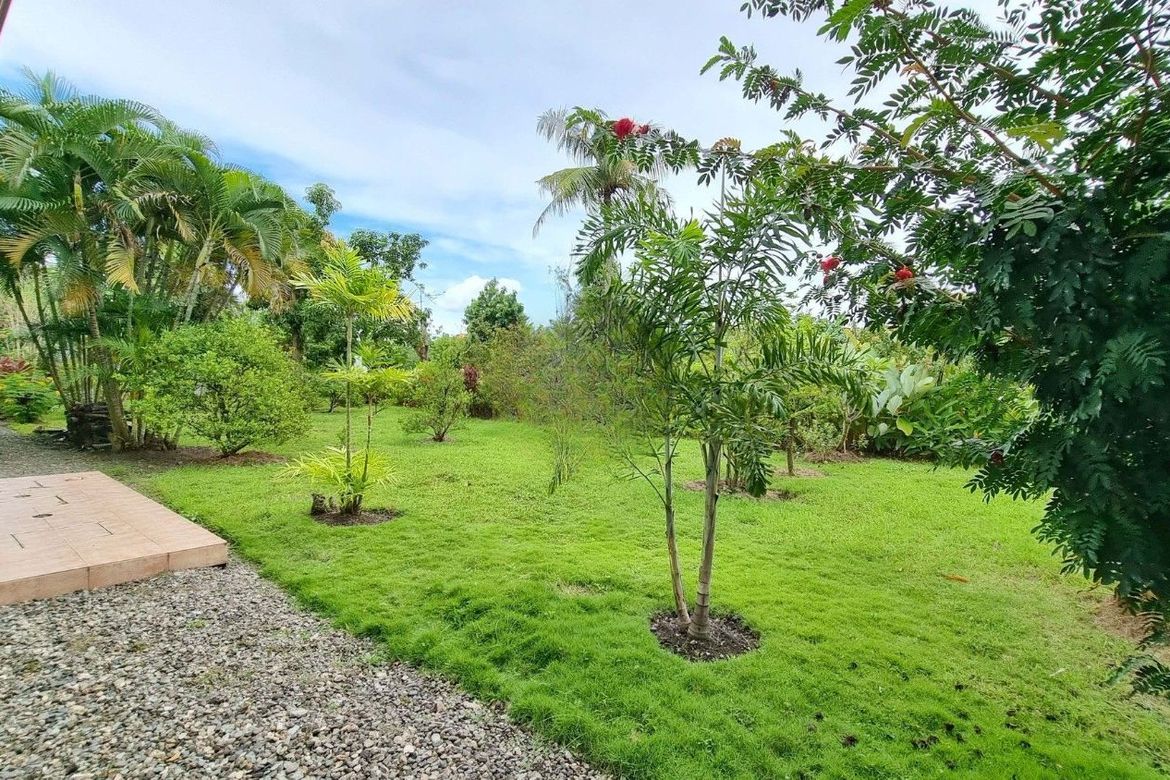 5 Bedroom House for Sale in Cansojong, Talisay, Cebu – photo 3