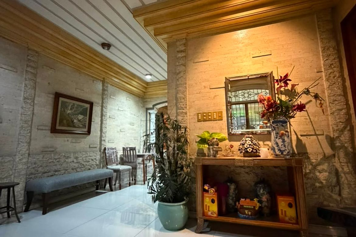 5 Bedroom House for Sale in Central, Quezon City, Metro Manila – photo 3