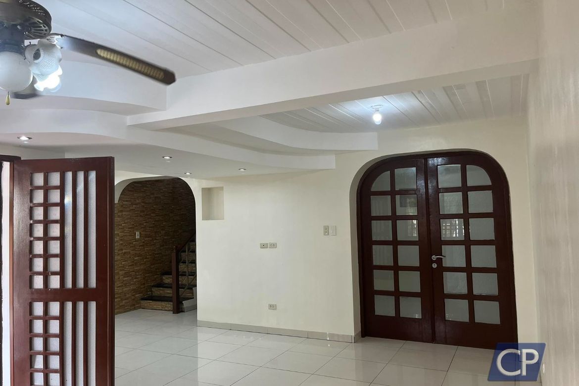 5 Bedroom House for Sale in CITTA ITALIA, Molino II, Bacoor, Cavite – photo 3