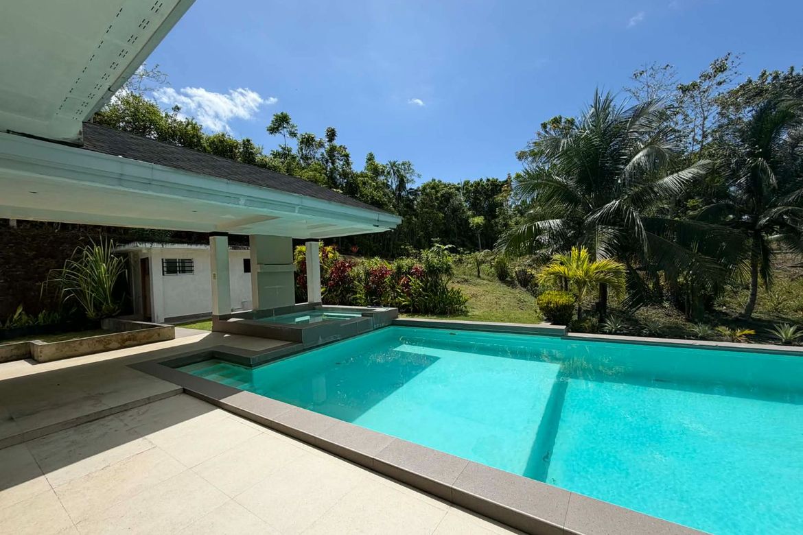 5 Bedroom House for Sale in Cogon, Tagbilaran, Bohol – photo 3