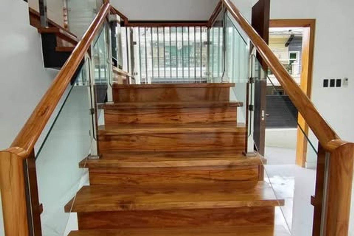 5 Bedroom House for Sale in Commonwealth, Quezon City, Metro Manila – photo 4