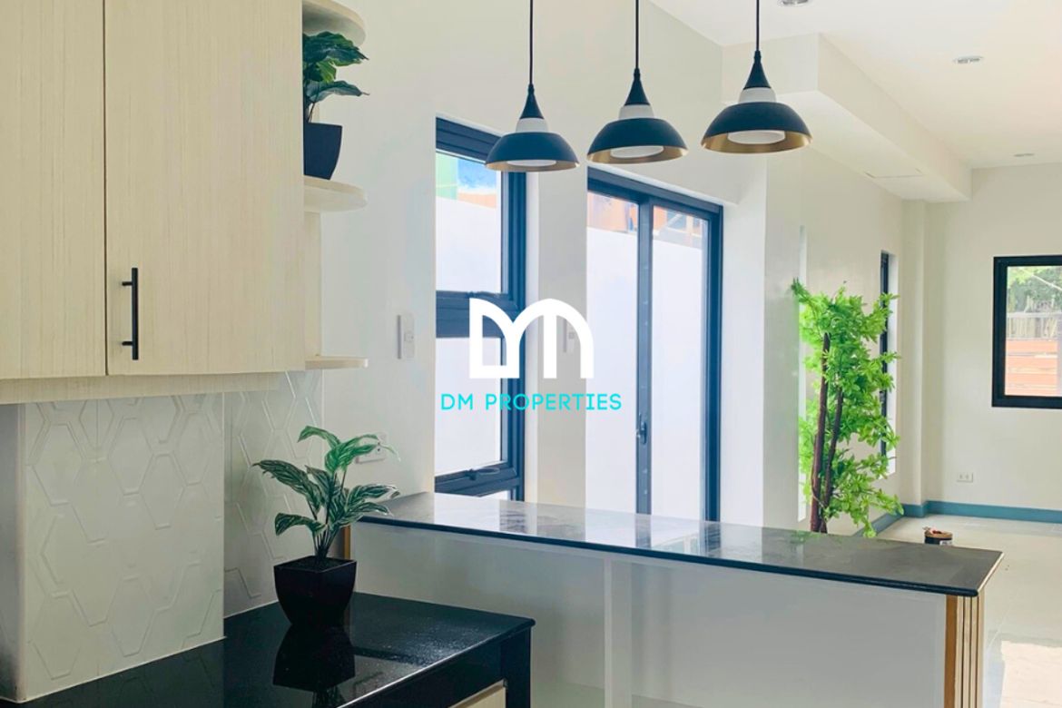5 Bedroom House for Sale in Concepcion Dos, Marikina, Metro Manila – photo 2