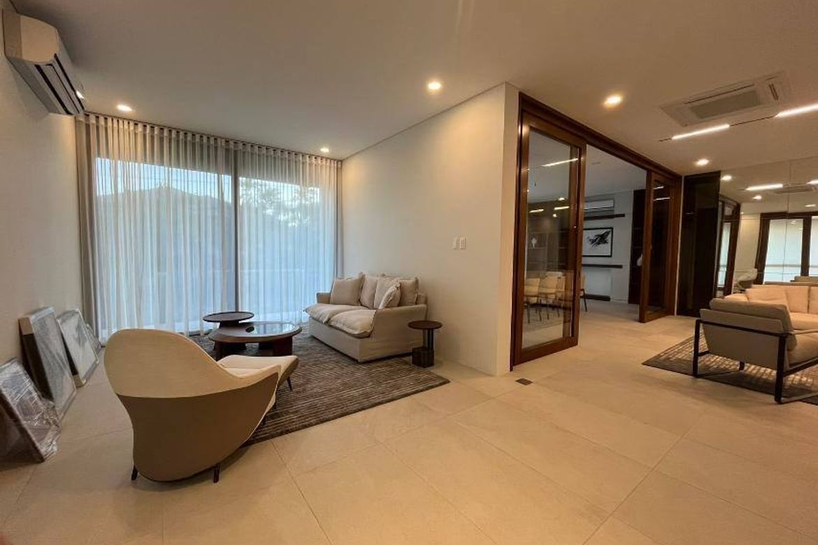 5 Bedroom House for Sale in Cupang, Muntinlupa, Metro Manila – photo 2