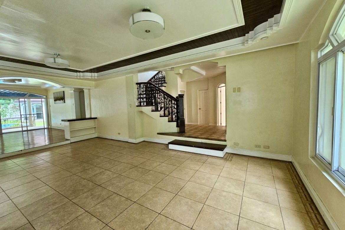 5 Bedroom House for Sale in Cupang, Muntinlupa, Metro Manila – photo 4