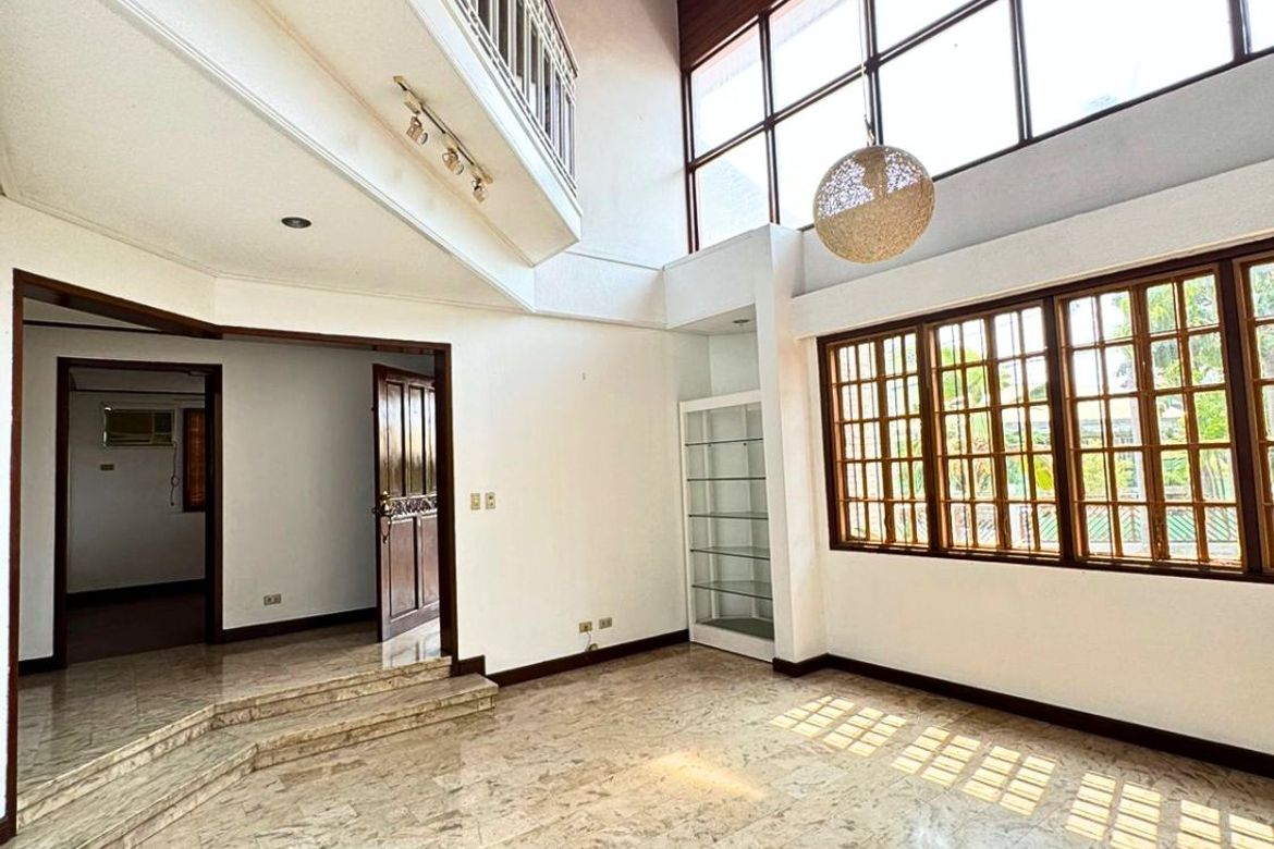 5 Bedroom House for Sale in Cupang, Muntinlupa, Metro Manila – photo 2