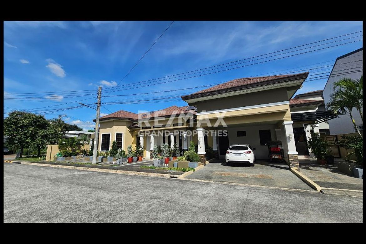 5 Bedroom House for Sale in Cutcut, Angeles, Pampanga