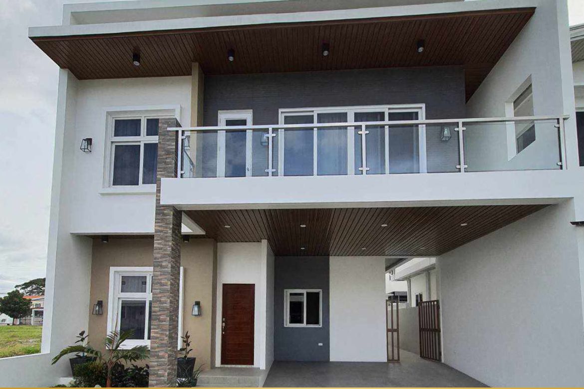 5 Bedroom House for Sale in Cutcut, Angeles, Pampanga