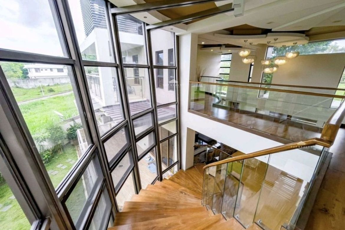 5 Bedroom House for Sale in Cuyambay, Tanay, Rizal – photo 4