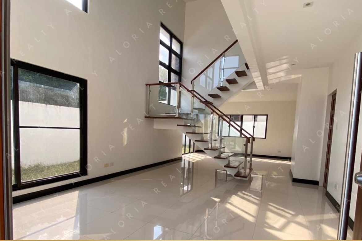 5 Bedroom House for Sale in Dapdap, Mabalacat, Pampanga – photo 3