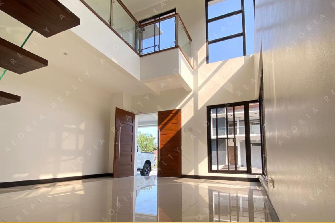 5 Bedroom House for Sale in Dapdap, Mabalacat, Pampanga – photo 5
