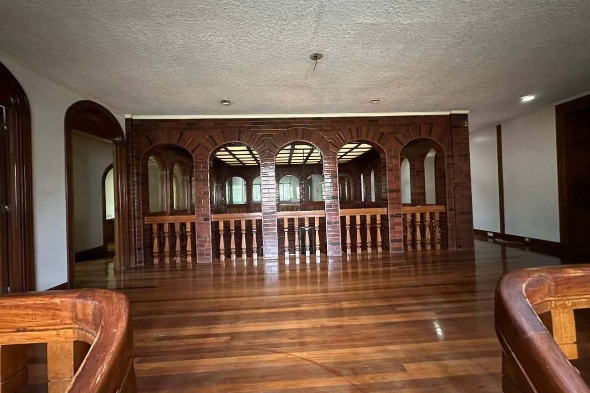 5 Bedroom House for Sale in Dasmariñas North, Makati, Metro Manila near MRT-3 Ayala – photo 6