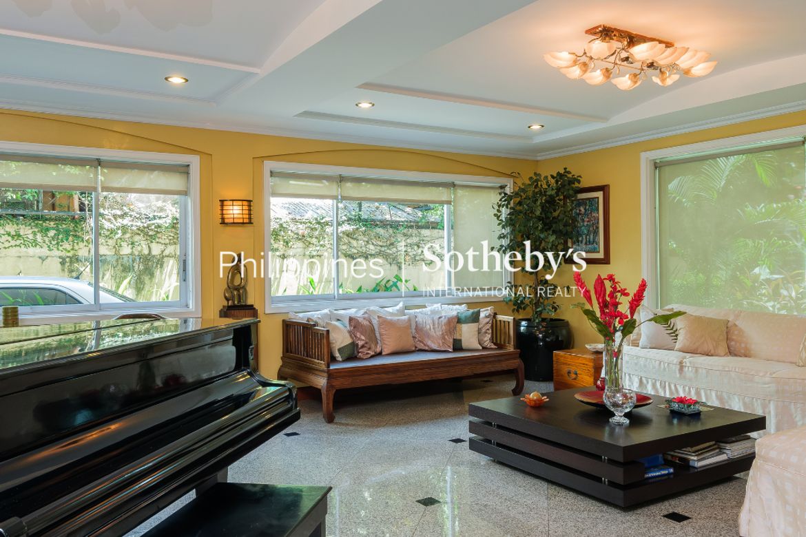 5 Bedroom House for Sale in Dasmariñas North, Makati, Metro Manila near MRT-3 Ayala – photo 4