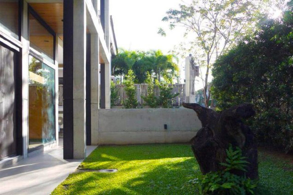 5 Bedroom House for Sale in Dasmariñas Village, Dasmariñas North, Makati, Metro Manila near MRT-3 Magallanes – photo 2