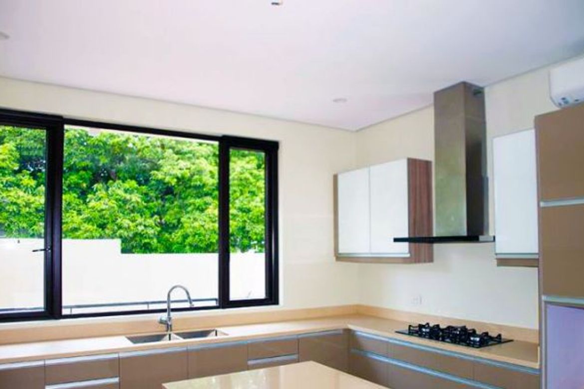 5 Bedroom House for Sale in Dasmariñas Village, Dasmariñas North, Makati, Metro Manila near MRT-3 Magallanes – photo 6