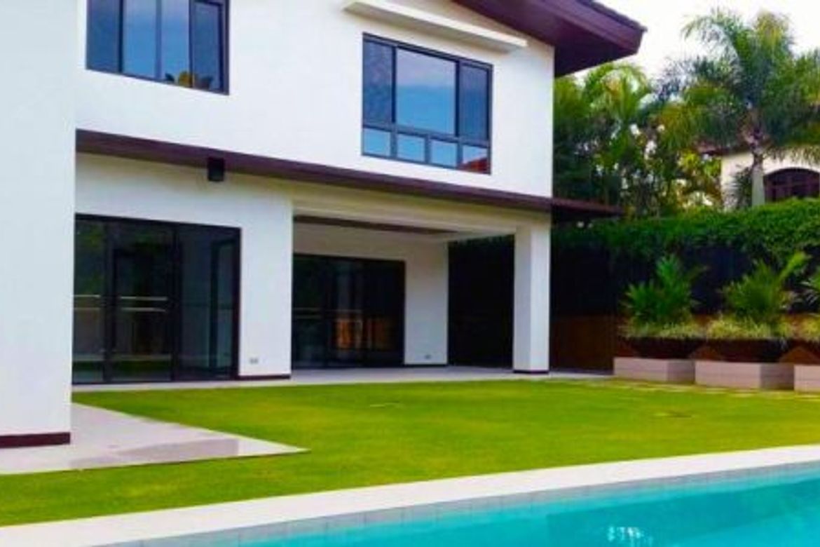 5 Bedroom House for Sale in Dasmariñas Village, Dasmariñas North, Makati, Metro Manila near MRT-3 Magallanes – photo 8