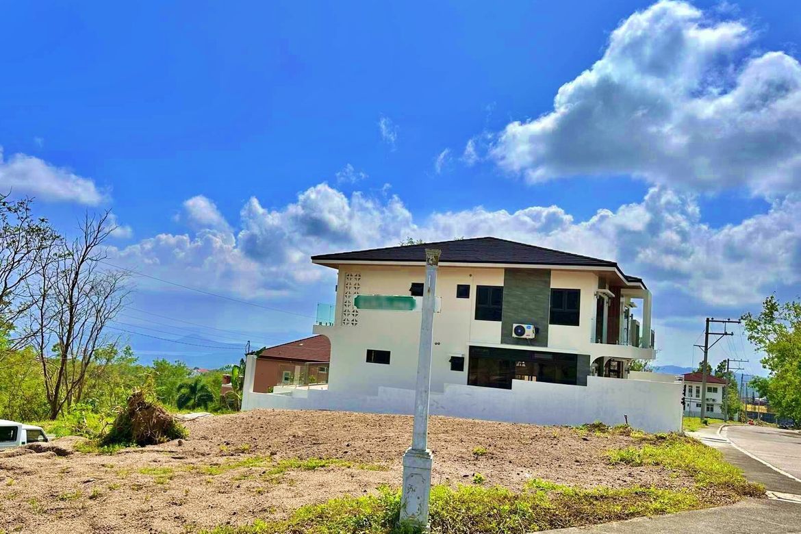 5 Bedroom House for Sale in Dayap Itaas, Laurel, Batangas – photo 3