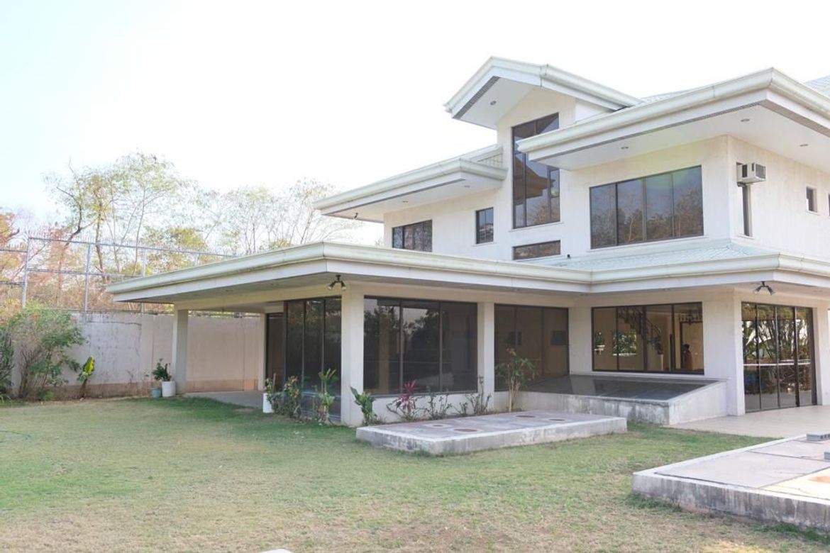5 Bedroom House for Sale in Dela Paz, Antipolo, Rizal – photo 8