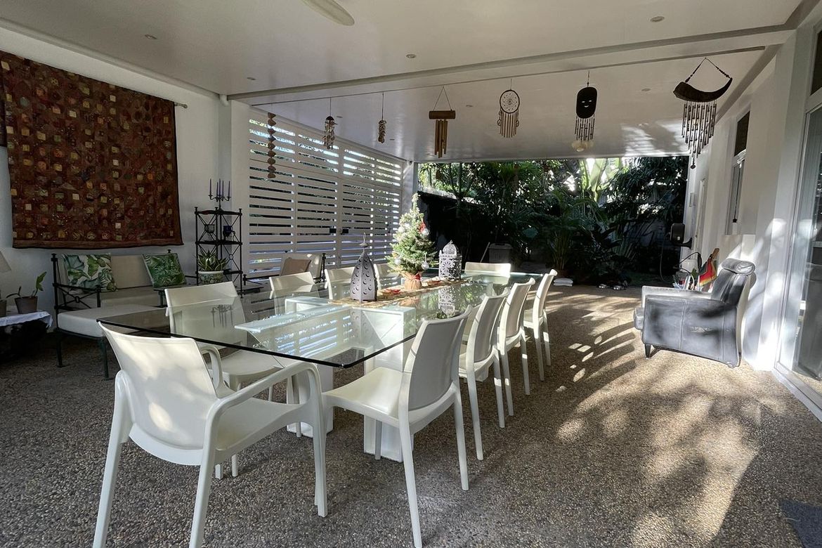 5 Bedroom House for Sale in East Fairview Park Subdivision, Fairview, Quezon City, Metro Manila – photo 5