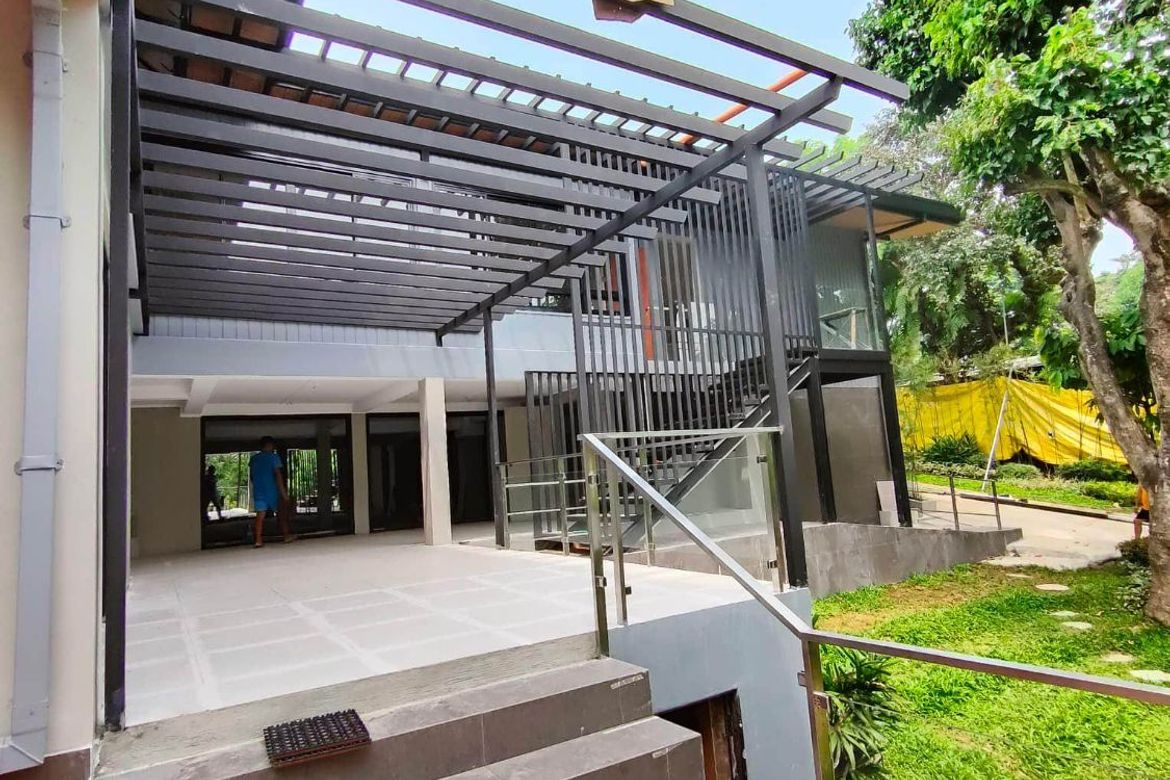 5 Bedroom House for Sale in Forbes Park North, Makati, Metro Manila near MRT-3 Buendia – photo 2