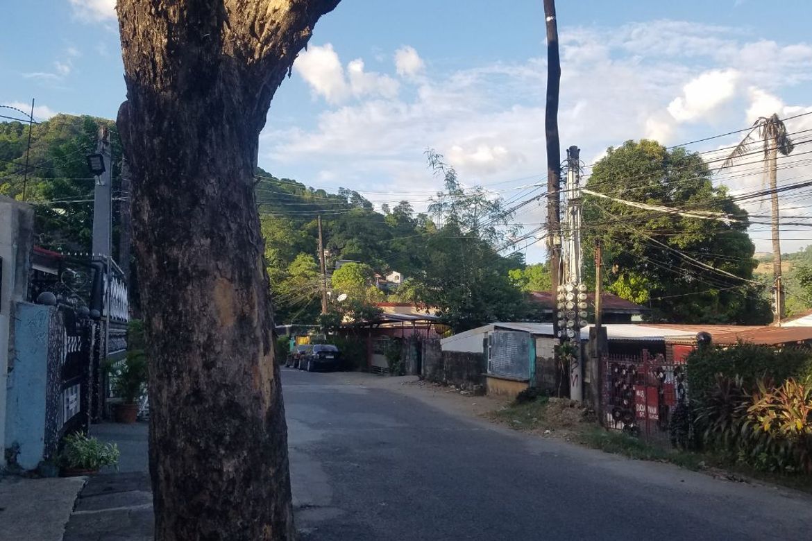 5 Bedroom House for Sale in Gordon Heights, Olongapo, Zambales – photo 4