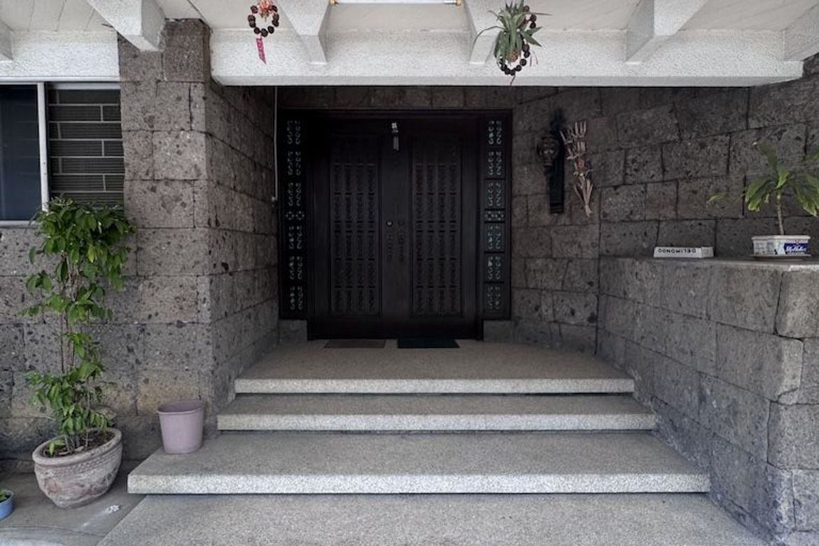 5 Bedroom House for Sale in Greenhills, San Juan, Metro Manila – photo 2