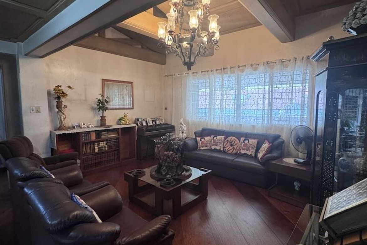 5 Bedroom House for Sale in Greenhills, San Juan, Metro Manila – photo 8