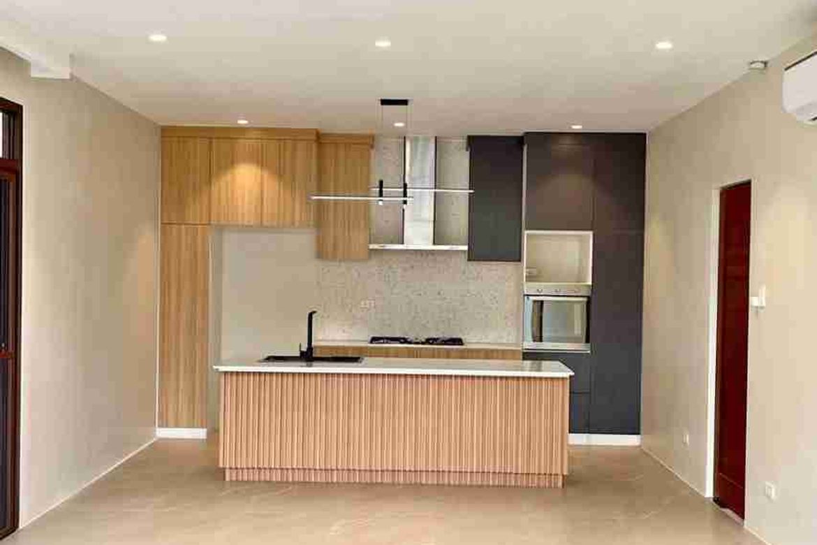 5 Bedroom House for Sale in Greenwoods Executive Village - Cainta, San Andres, Cainta, Rizal – photo 2