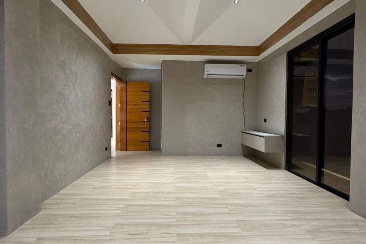 5 Bedroom House for Sale in Greenwoods Executive Village, San Miguel, Pasig, Metro Manila – photo 7