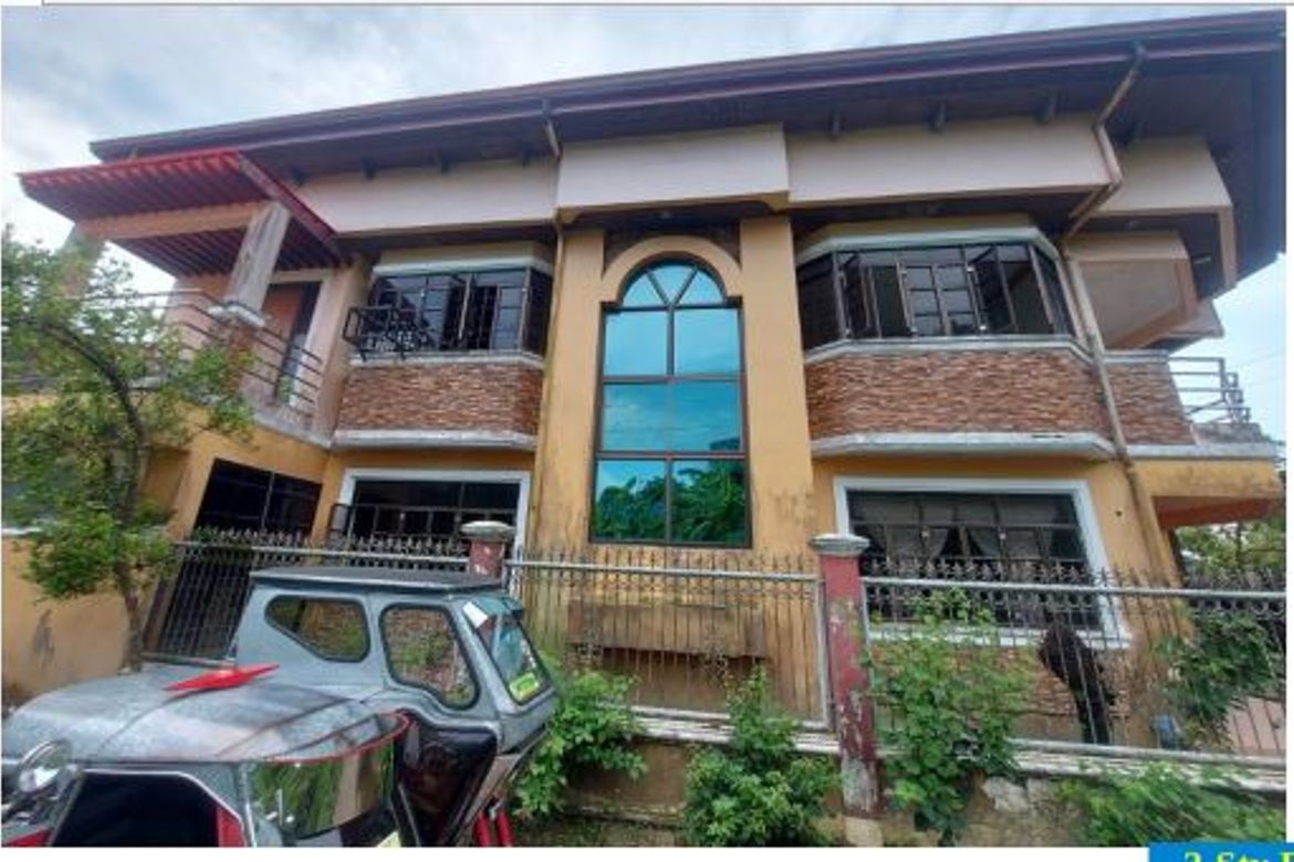 5 Bedroom House for Sale in Gubat, Daet, Camarines Norte