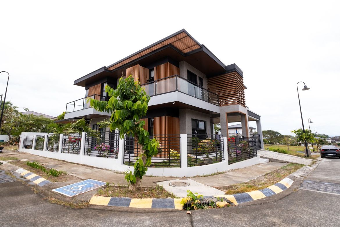 5 Bedroom House for Sale in Inchican, Silang, Cavite – photo 2
