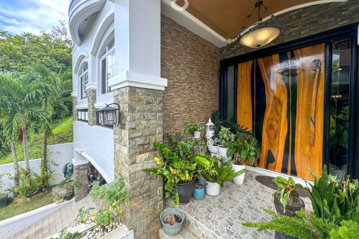 5 Bedroom House for Sale in Inchican, Silang, Cavite – photo 2