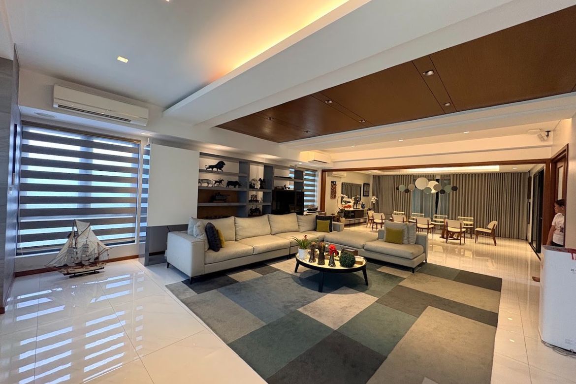 5 Bedroom House for Sale in Kapitolyo, Pasig, Metro Manila