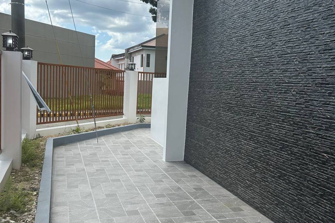 5 Bedroom House for Sale in Lagtang, Talisay, Cebu – photo 6