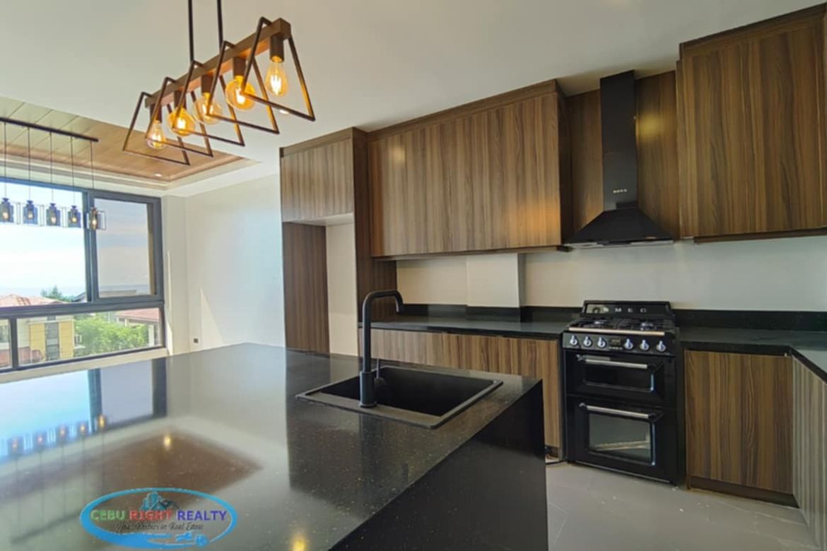 5 Bedroom House for Sale in Lagtang, Talisay, Cebu – photo 6