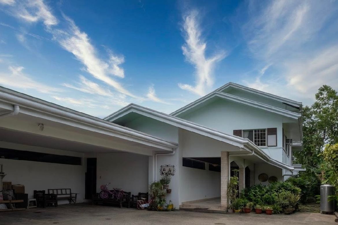 5 Bedroom House for Sale in Lahug, Cebu City, Cebu