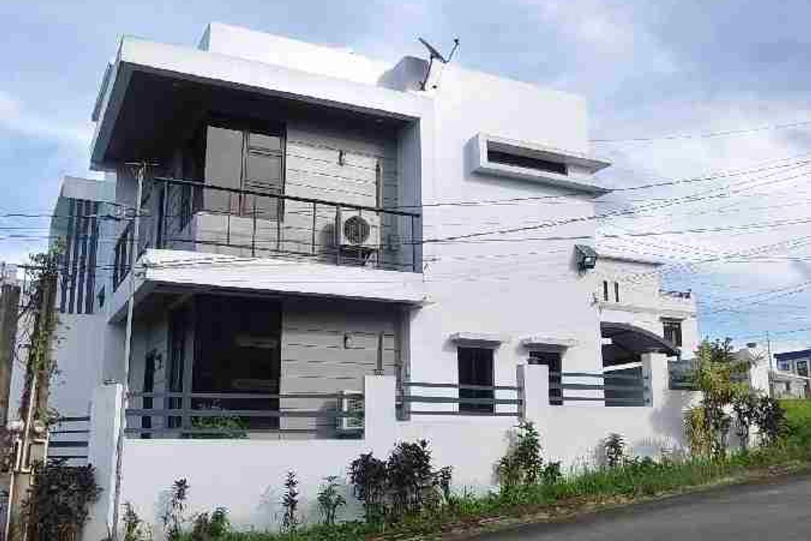 5 Bedroom House for Sale in Lalaan II, Silang, Cavite