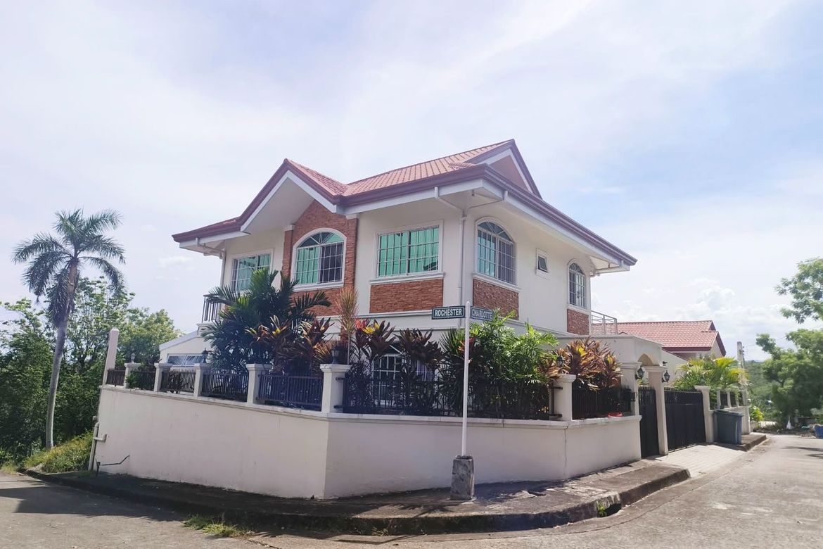 5 Bedroom House for Sale in Lamac, Consolacion, Cebu