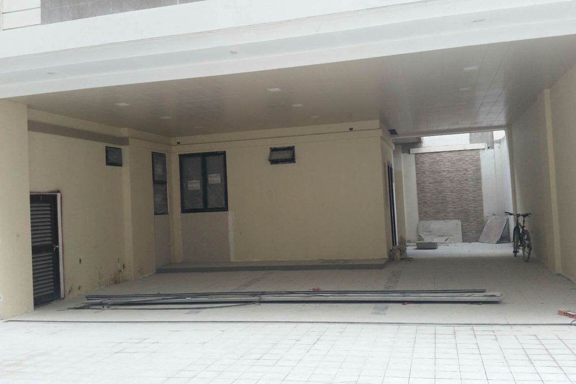 5 Bedroom House for Sale in Lourdes, Quezon City, Metro Manila – photo 2