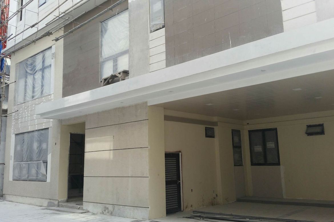 5 Bedroom House for Sale in Lourdes, Quezon City, Metro Manila – photo 4