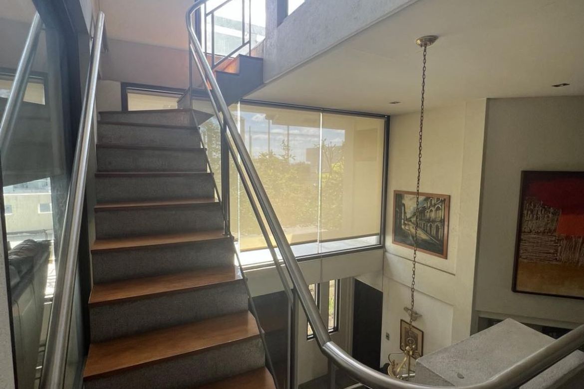 5 Bedroom House for Sale in LOYOLA GRAND VILLAS, Ramon Magsaysay, Quezon City, Metro Manila near LRT-1 Roosevelt – photo 7
