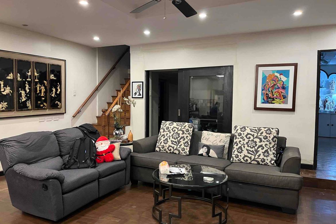 5 Bedroom House for Sale in Loyola Heights, Quezon City, Metro Manila